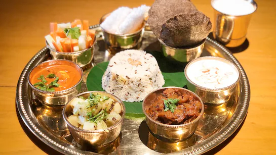 नवरात्रि में मां के 9 स्वरूपों को चढ़ाएं ये 9 भोग